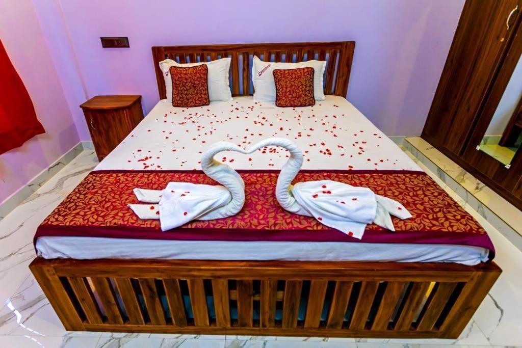 Ferienwohnung Dreamland Retreat With Swimming Pool Kottakuppam Exterior foto
